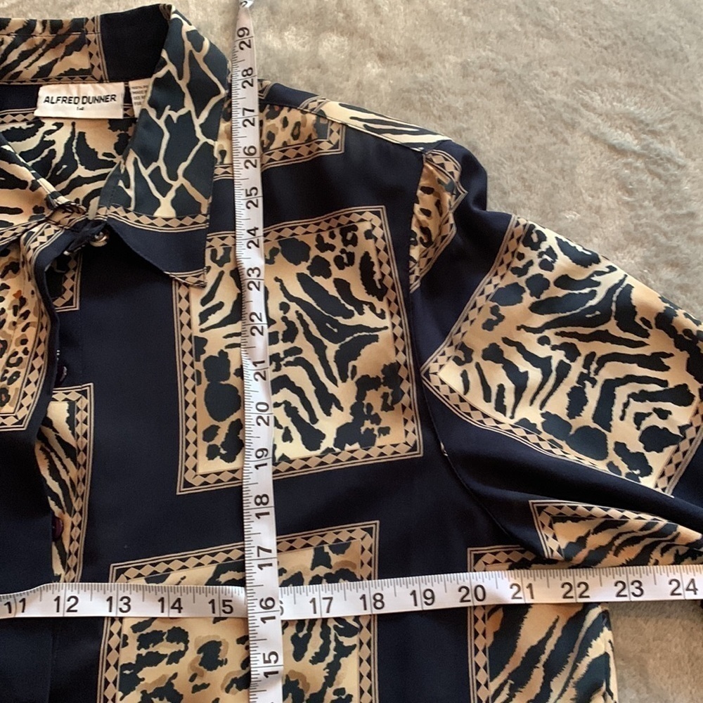 Vintage Alfred Dunner Animal Print Top - Picture 5 of 5